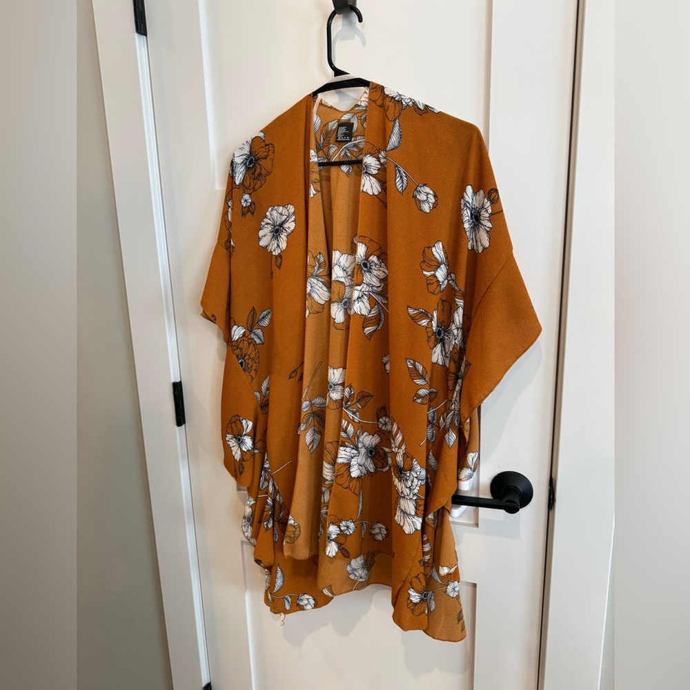 Maurices Floral Kimono Top in Mustard and White